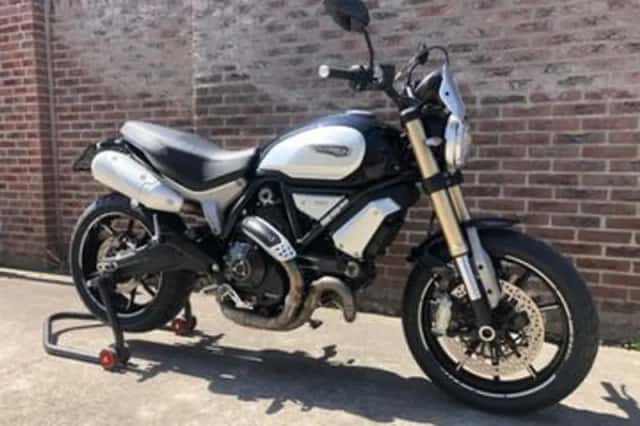 Ducati Scrambler 1100 (2018) thumbnail 3