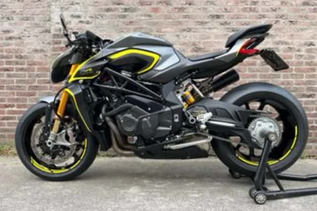 MV Agusta Brutale 1000RR (2022) thumbnail 1