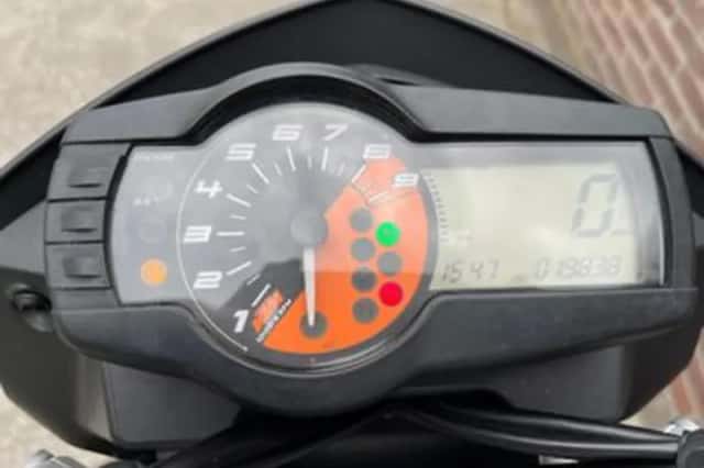 KTM 690 Duke (2016) thumbnail 6