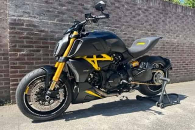 Ducati Diavel 1260 S (2022) thumbnail 2