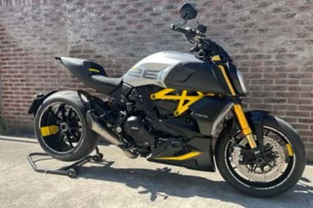 Ducati Diavel 1260 S (2022) thumbnail 3