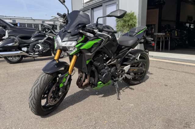 Kawasaki Z 900 se (2023) thumbnail 3