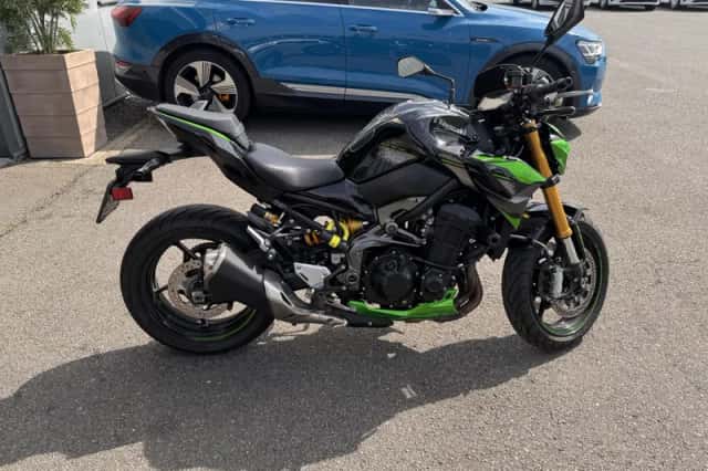 Kawasaki Z 900 se (2023) thumbnail 4