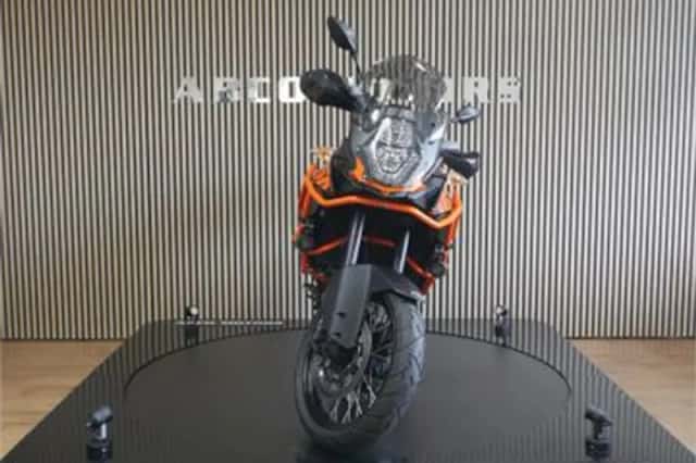 KTM 1050 Adventure (2016) thumbnail 3