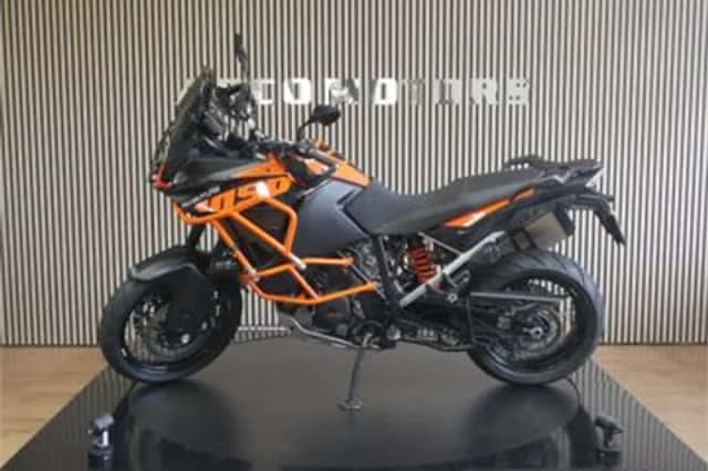KTM 1050 Adventure (2016) thumbnail 5