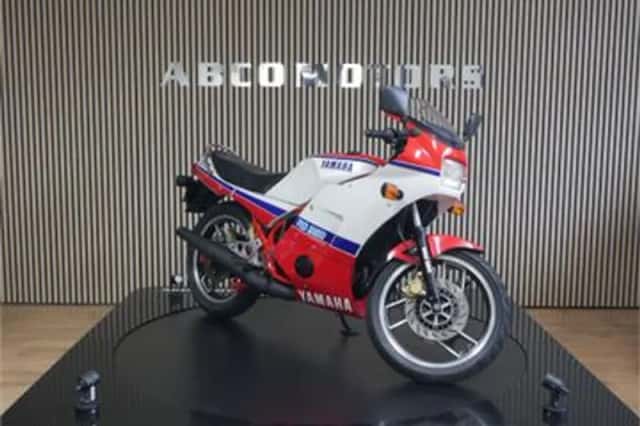Yamaha RD 350 (1985) thumbnail 2