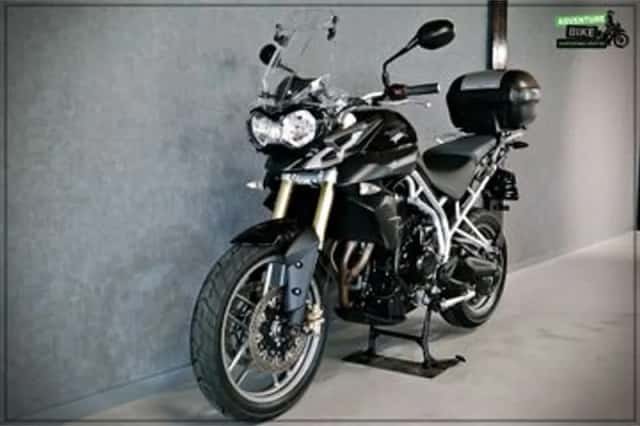 Triumph Tiger 800 (2011) thumbnail 2