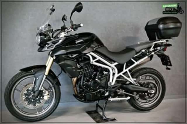 Triumph Tiger 800 (2011) thumbnail 3