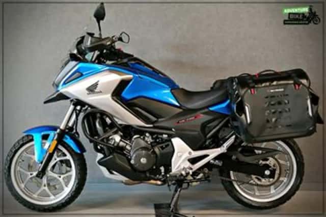 Honda NC750X (2017) thumbnail 1