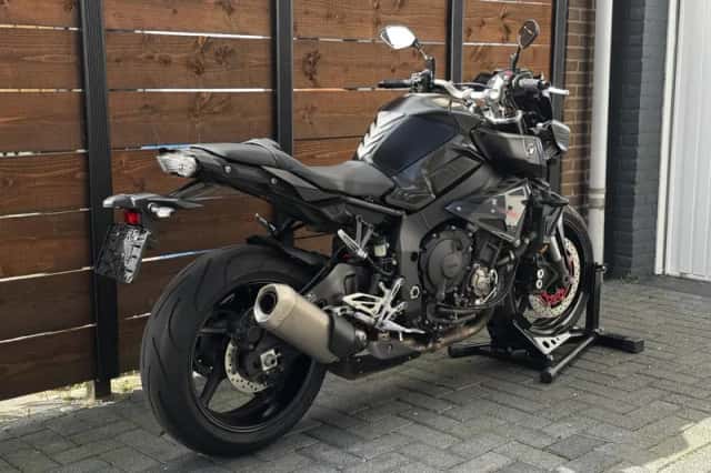 Yamaha MT-10 (2017) thumbnail 4