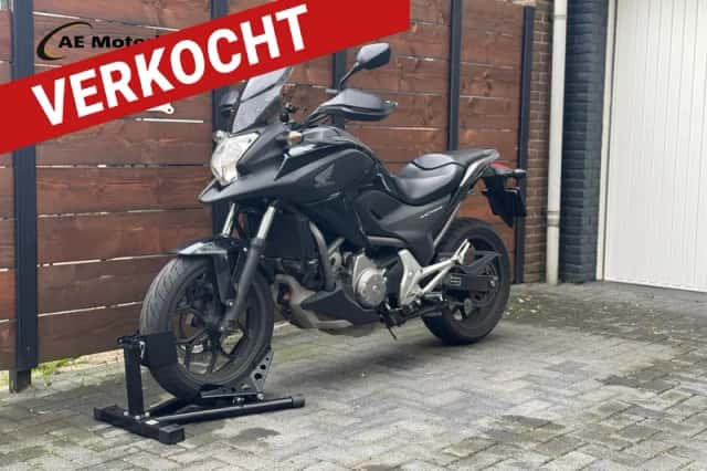 Honda NC700X (2012) thumbnail 1