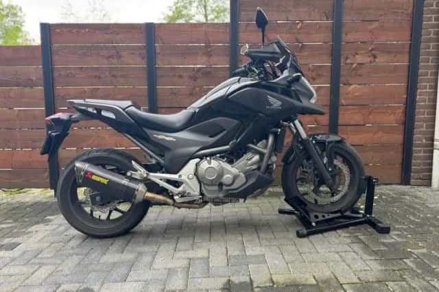 Honda NC700X (2012) thumbnail 3