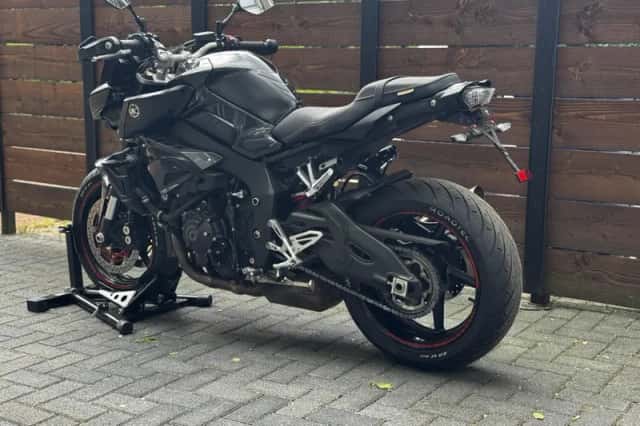 Yamaha MT-10 (2016) thumbnail 4