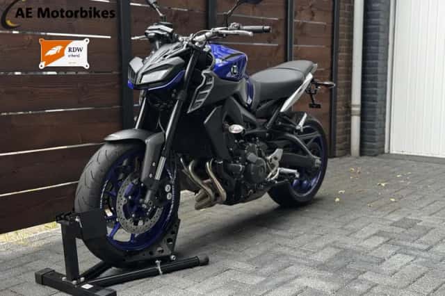 Yamaha MT-09 (0) thumbnail 2