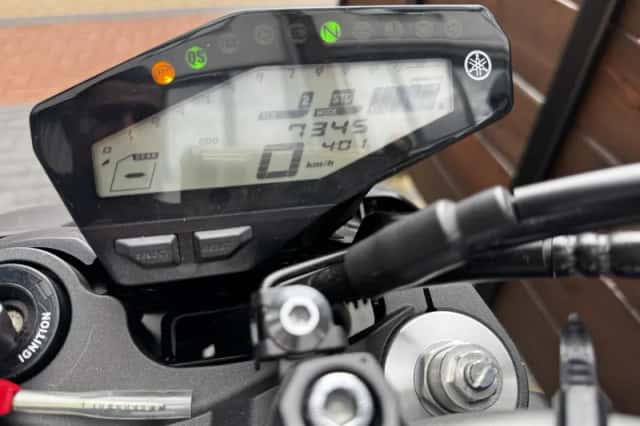 Yamaha MT-09 (0) thumbnail 4