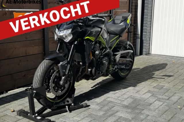 Kawasaki Z900 (2021) thumbnail 1