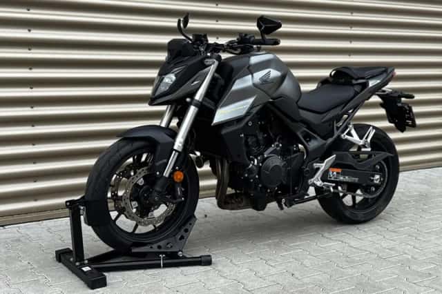Honda CB 750 Hornet (2023) thumbnail 2