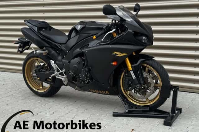 Yamaha YZF-R1 (2009) thumbnail 1