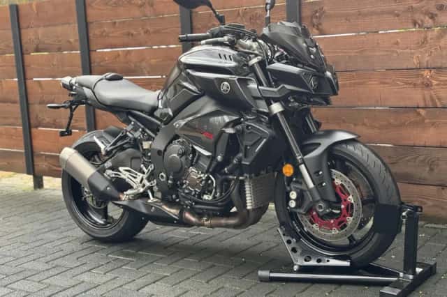 Yamaha MT-10 (2017) thumbnail 5