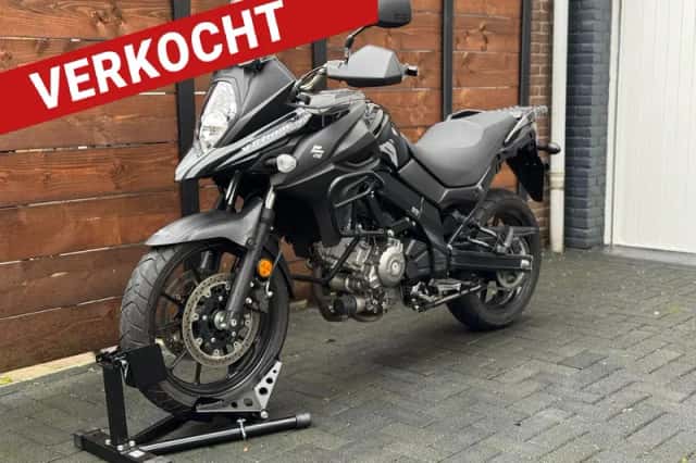 Suzuki DL650 (0) thumbnail 1