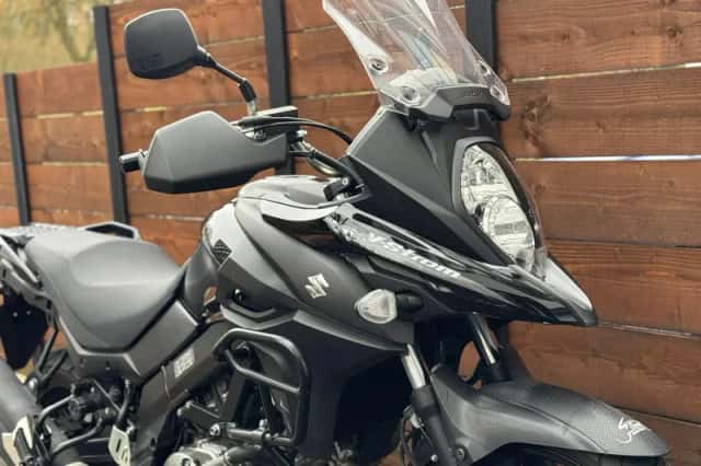 Suzuki DL650 (0) thumbnail 4