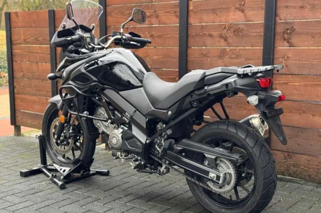 Suzuki DL650 (0) thumbnail 6