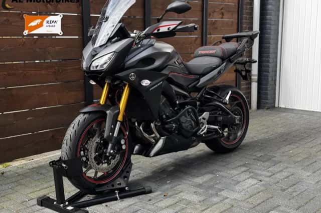 Yamaha Tracer 900 (2015) thumbnail 2