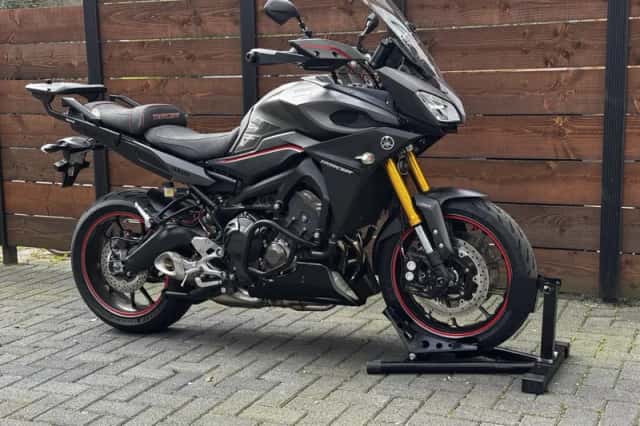 Yamaha Tracer 900 (2015) thumbnail 4