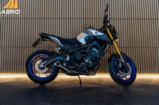 Yamaha MT 09 SP (2018) thumbnail 3
