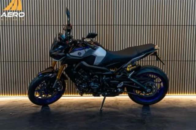 Yamaha MT 09 SP (2018) thumbnail 4
