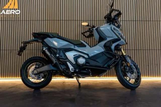 Honda X ADV (2022) thumbnail 2