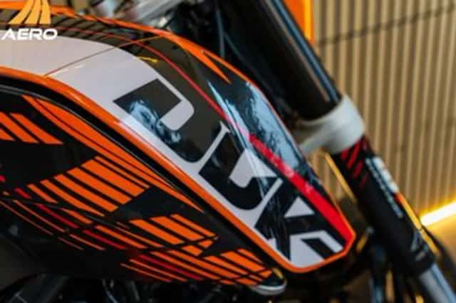 KTM 125 Duke (2015) thumbnail 5