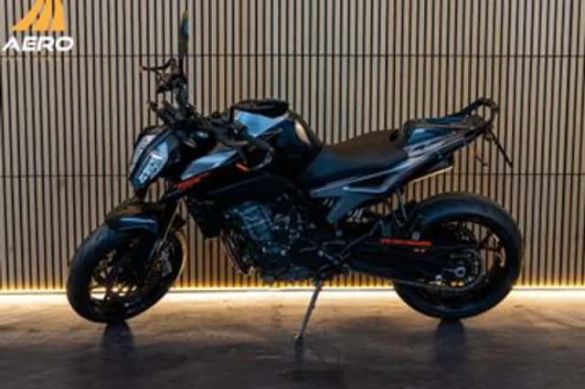 KTM 790 Duke (2020) thumbnail 3