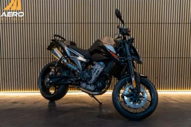 KTM 790 Duke (2020) thumbnail 4