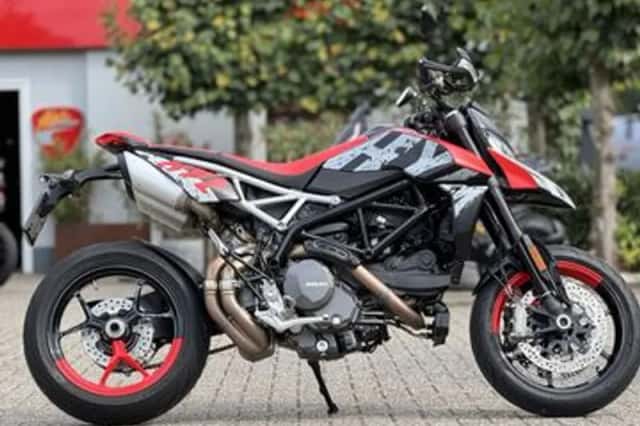 Ducati Hypermotard 950 RVE Livery (2025) thumbnail 1