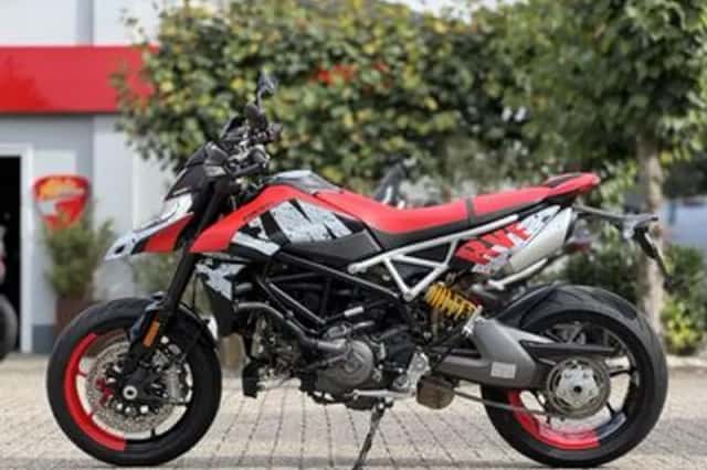 Ducati Hypermotard 950 RVE Livery (2025) thumbnail 2
