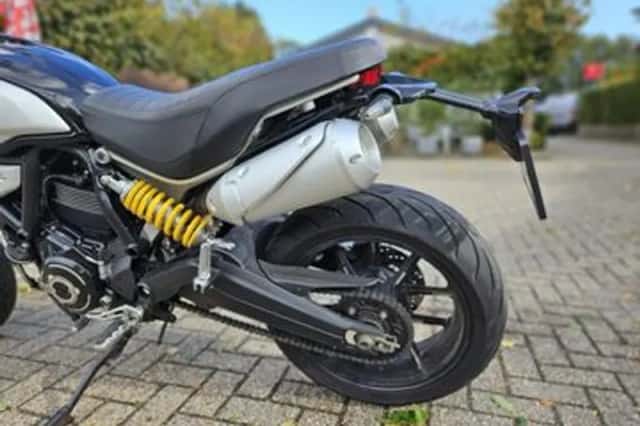 Ducati SCRAMBLER 1100 (2018) thumbnail 6