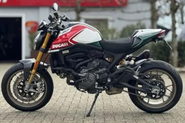 Ducati Monster 30th Anniversario (2024) thumbnail 2
