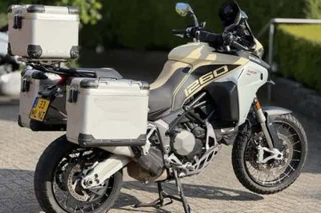 Ducati Multistrada 1260 ENDURO SAND (2019) thumbnail 5