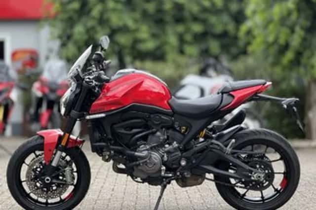 Ducati Monster Red (2021) thumbnail 3