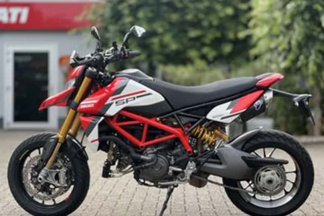 Ducati Hypermotard 950 SP (2022) thumbnail 4