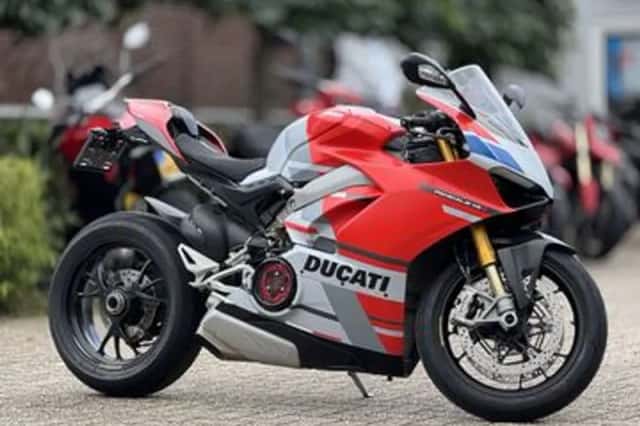 Ducati Panigale V4S Corse (2019) thumbnail 3