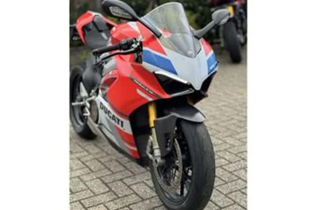 Ducati Panigale V4S Corse (2019) thumbnail 4