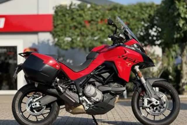Ducati Multistrada V2 S (2024) thumbnail 1