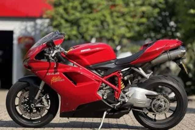 Ducati 848 (2008) thumbnail 2