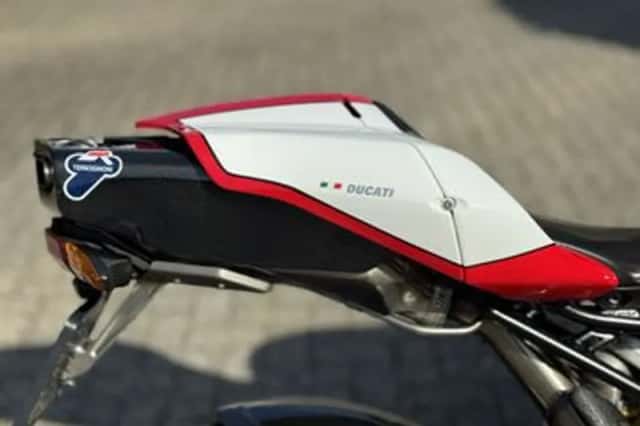 Ducati 999 (2005) thumbnail 6
