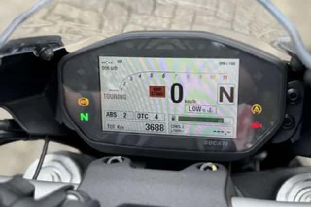 Ducati Monster 821 Dark (2020) thumbnail 6