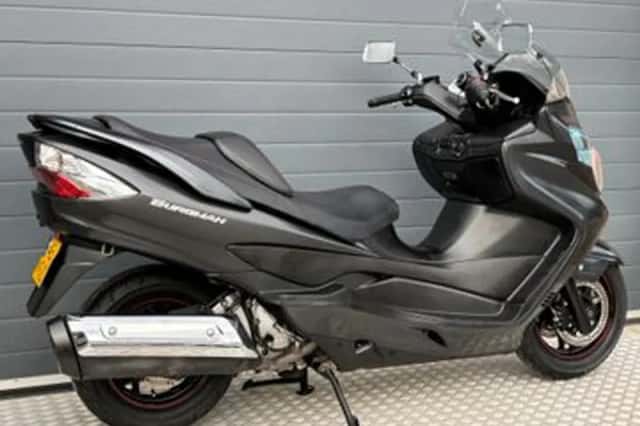 Suzuki AN 400 BURGMAN ABS (2015) thumbnail 6
