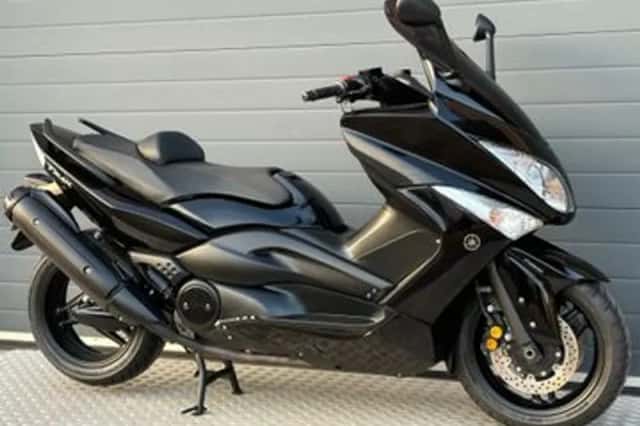 Yamaha Tmax (2009) thumbnail 4