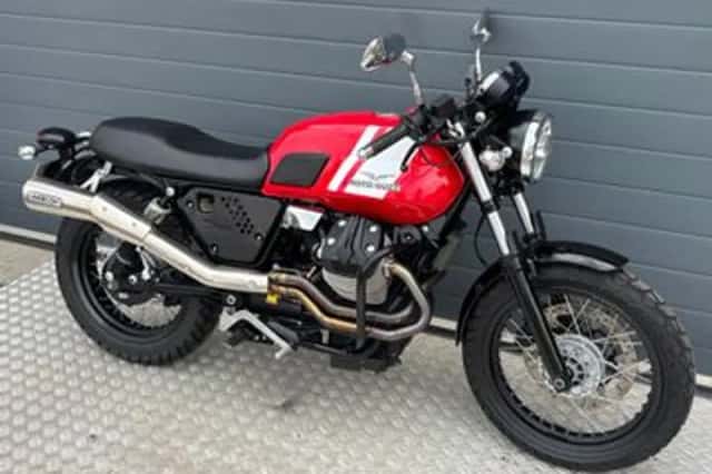 MOTO GUZZI V 7 II STONE (2016) thumbnail 3